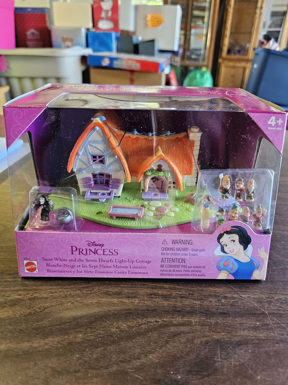Disney Princess Snow White Cottage Playset - Pink/Orange/Green🩷💚 Rare